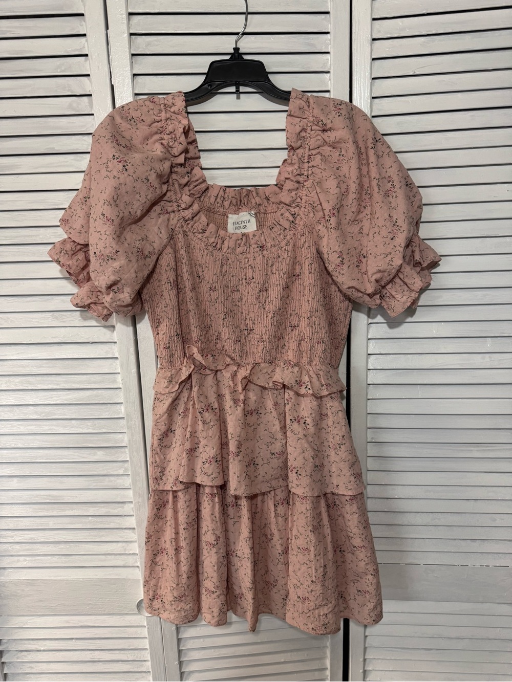 HYACINTH HOUSE Endless Rose Dusty Pink Floral Puff-Sleeve Tiered Mini Dress